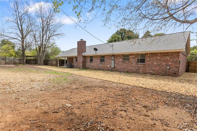 1741 Elmwood Lane, Newcastle, OK 73065