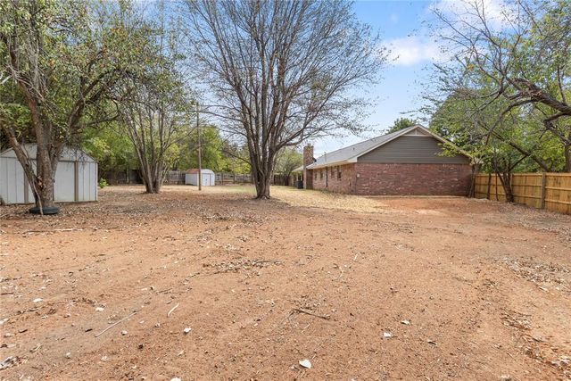 1741 Elmwood Lane, Newcastle, OK 73065