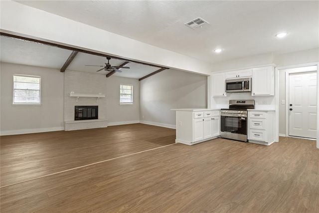1741 Elmwood Lane, Newcastle, OK 73065