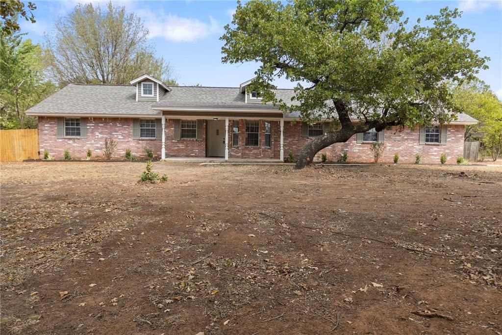 1741 Elmwood Lane, Newcastle, OK 73065