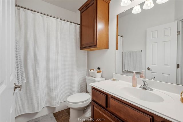 1198 Jones Butler Road 703, College Station, TX 77840