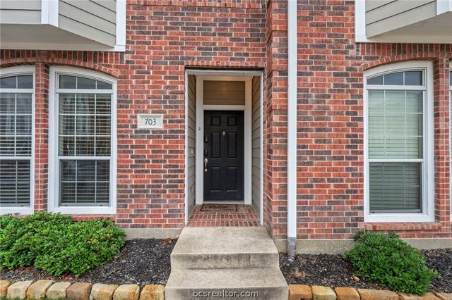 1198 Jones Butler Road 703, College Station, TX 77840