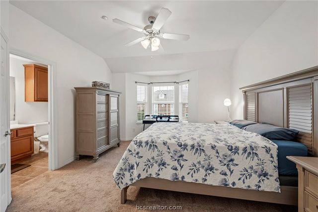 1198 Jones Butler Road 703, College Station, TX 77840
