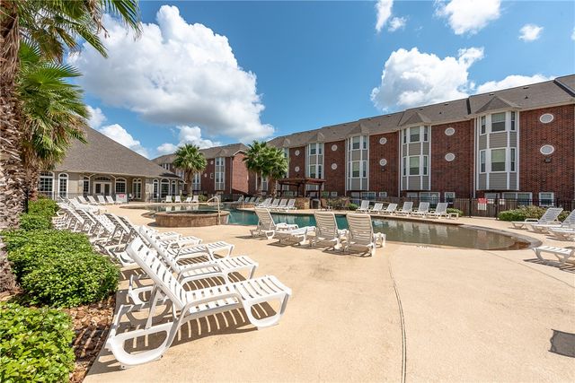 1198 Jones Butler Road 703, College Station, TX 77840