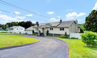 9 Marion Court, North Haven, CT 06473