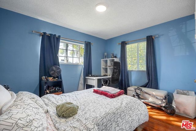 14817 Saticoy Street, Van Nuys, CA 91405