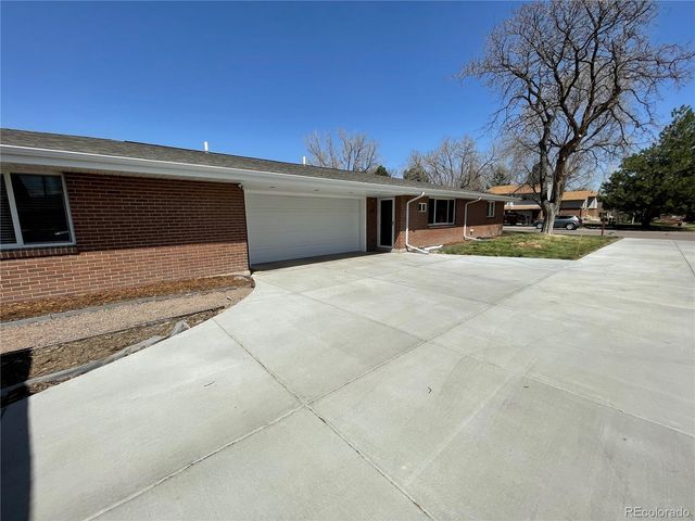 1887 Independence Street, Lakewood, CO 80215