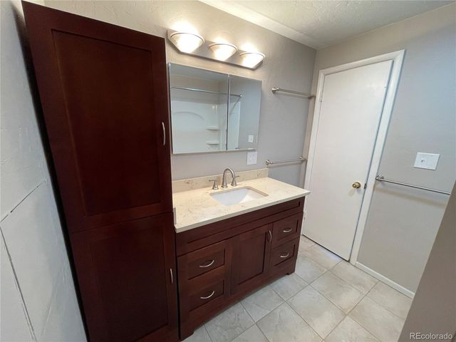 1887 Independence Street, Lakewood, CO 80215