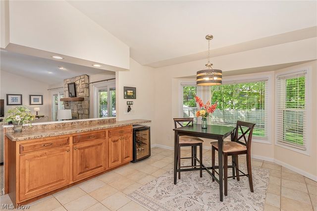 5766 Green Circle, Willoughby, OH 44094
