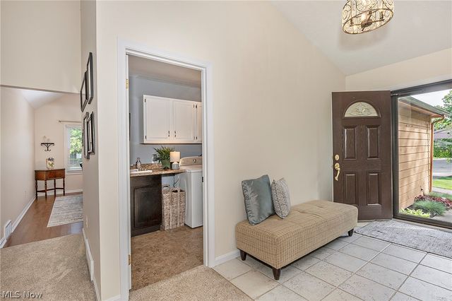 5766 Green Circle, Willoughby, OH 44094