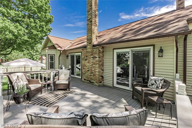 5766 Green Circle, Willoughby, OH 44094