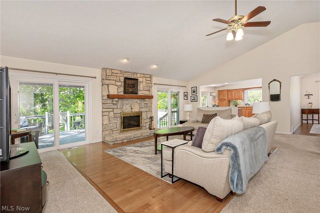 5766 Green Circle, Willoughby, OH 44094