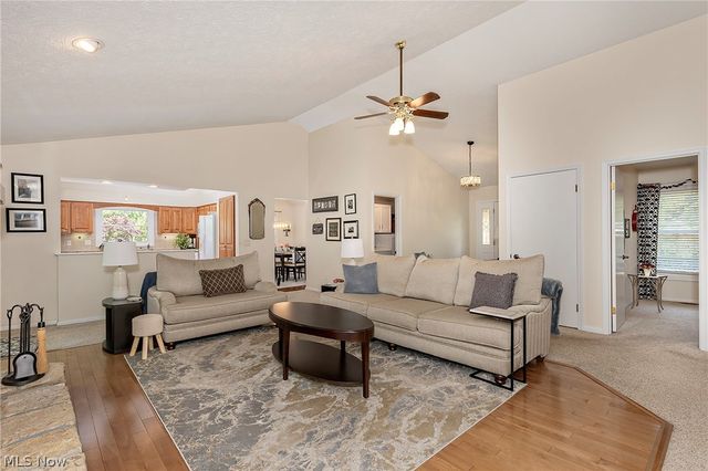 5766 Green Circle, Willoughby, OH 44094