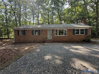 12720 Bailey Bridge Rd, La Crosse, VA 23112