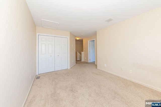 144 Stratford Drive 1045, Nutley, NJ 07110