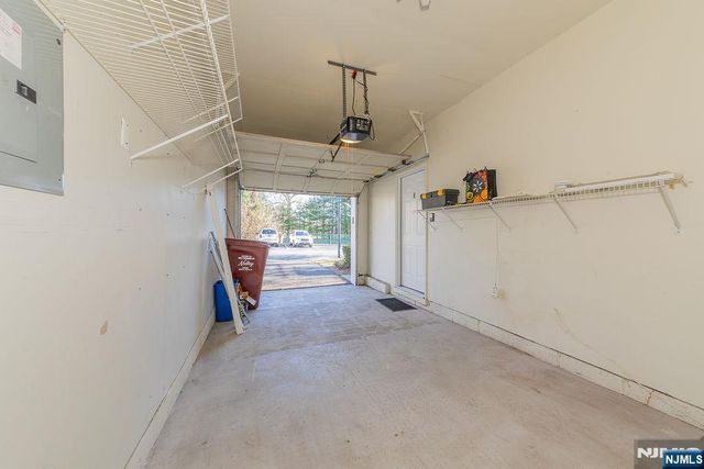 144 Stratford Drive 1045, Nutley, NJ 07110