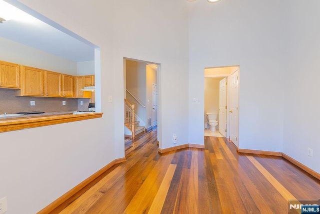 144 Stratford Drive 1045, Nutley, NJ 07110