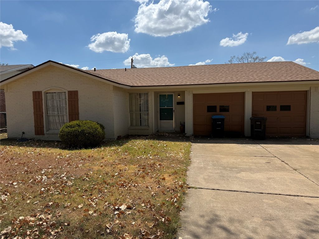 4520 Pecos Street, Fort Worth, TX 76119 — exterior