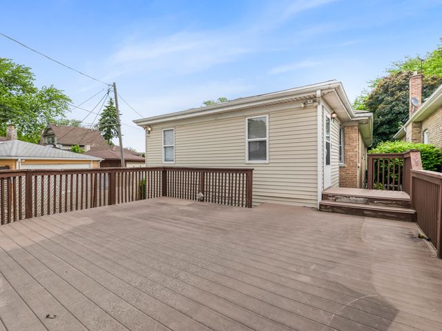 3860 N Oketo Avenue, Chicago, IL 60634