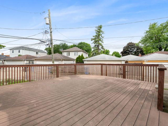 3860 N Oketo Avenue, Chicago, IL 60634