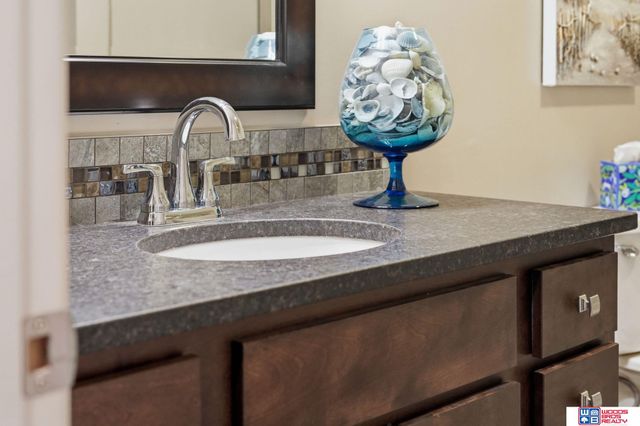 17550 Red Sunset Court, Bennet, NE 68317