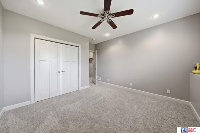17550 Red Sunset Court, Bennet, NE 68317