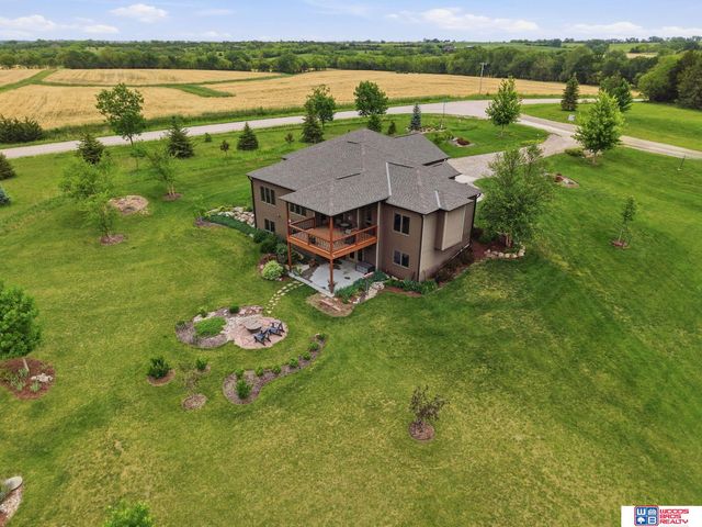 17550 Red Sunset Court, Bennet, NE 68317