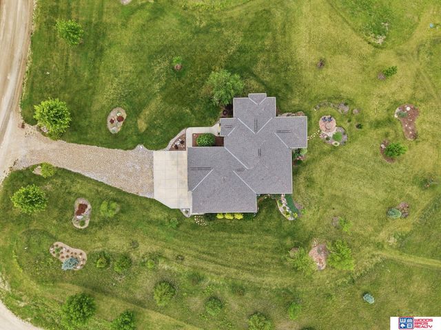 17550 Red Sunset Court, Bennet, NE 68317