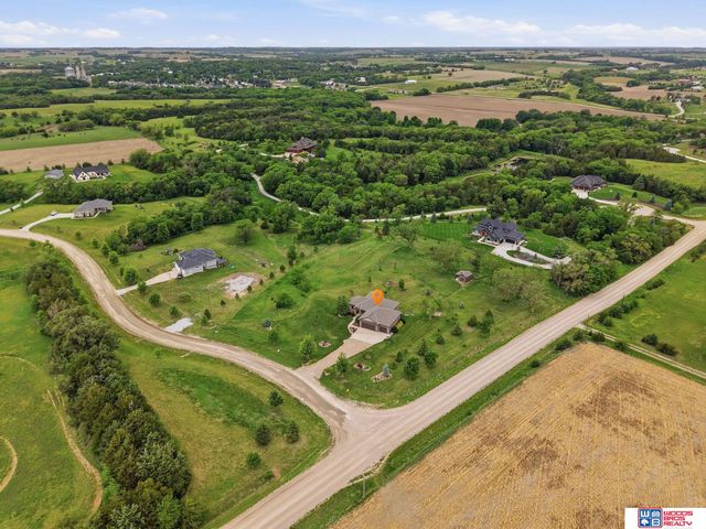 17550 Red Sunset Court, Bennet, NE 68317