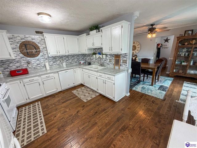 1106 Hutcherson Lane, Elizabethtown, KY 42701