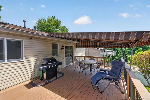 17 McGovern Drive, Garnerville, NY 10923