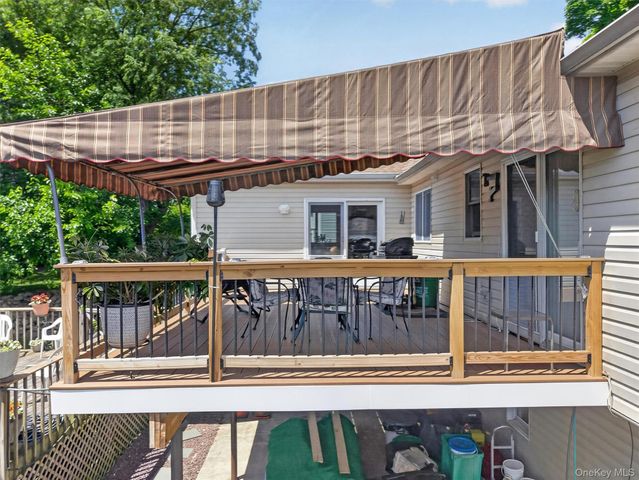 17 McGovern Drive, Garnerville, NY 10923