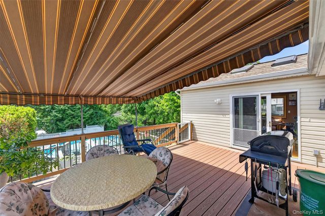17 McGovern Drive, Garnerville, NY 10923