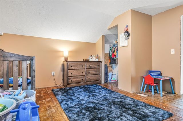 6900 Lake Road, Medina, OH 44256