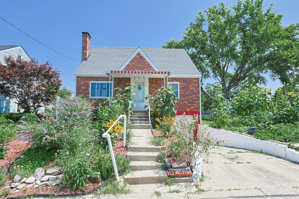 109 Steelman Avenue, Highland Heights, KY 41076