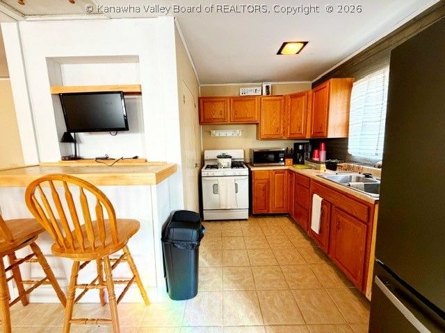 2921 Fitzwater Drive, South Charleston, WV 25303