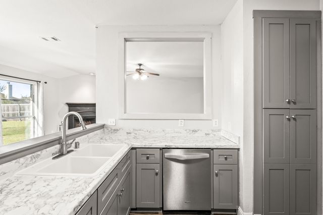 950 W Ash Street, Celina, TX 75009