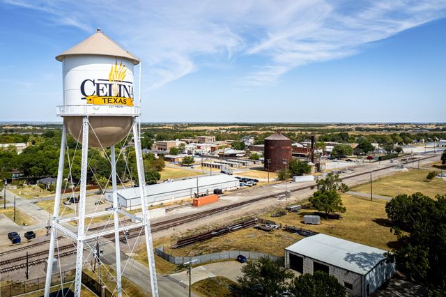 950 W Ash Street, Celina, TX 75009