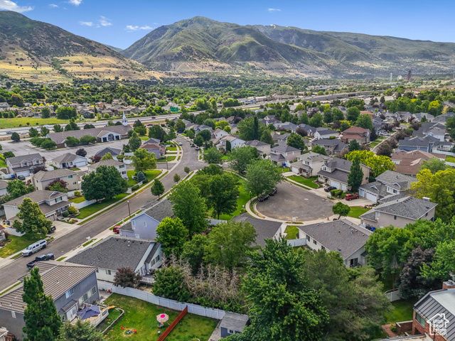 1212 PINEHURST CIR, Farmington, UT 84025