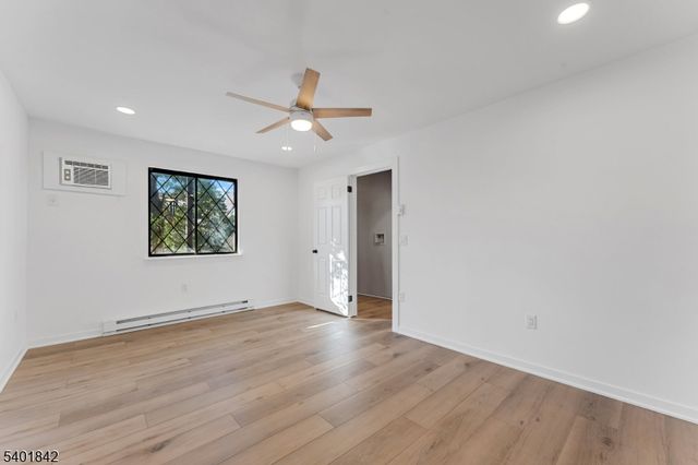 73 Farm Rd Q, Hillsborough Twp., NJ 08844