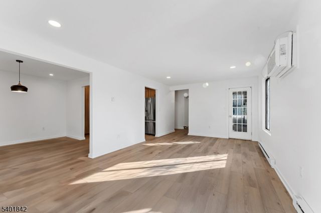 73 Farm Rd Q, Hillsborough Twp., NJ 08844