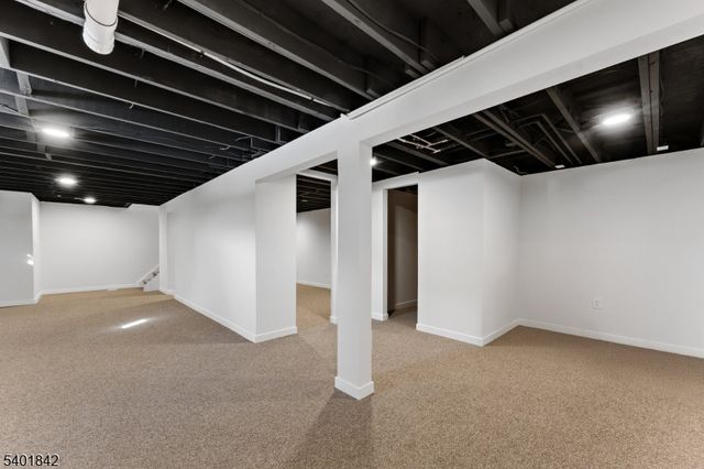 73 Farm Rd Q, Hillsborough Twp., NJ 08844