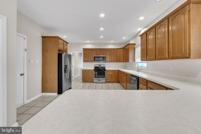 109 SADDLE CT, Mullica Hill, NJ 08062