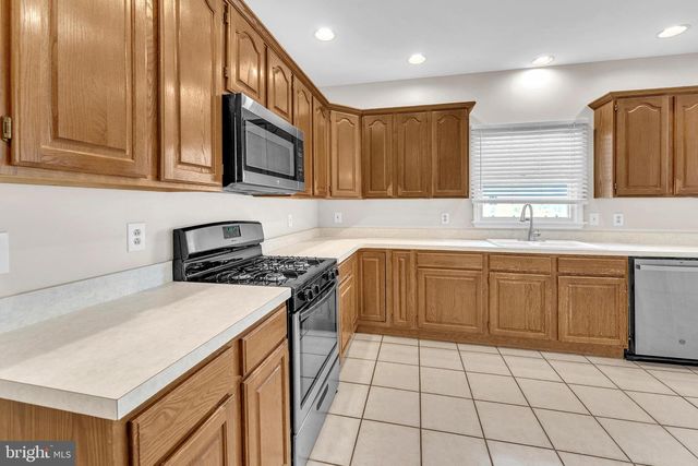 109 SADDLE CT, Mullica Hill, NJ 08062