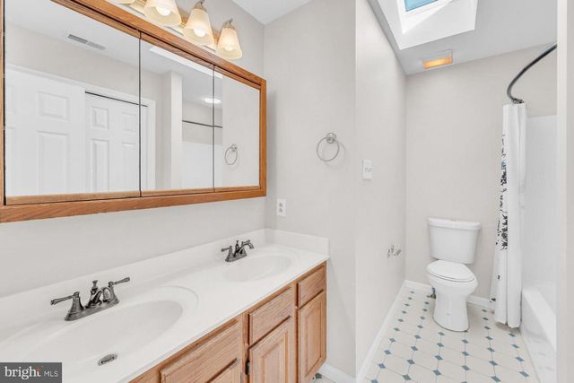 109 SADDLE CT, Mullica Hill, NJ 08062