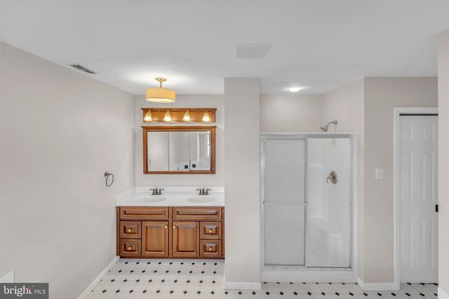 109 SADDLE CT, Mullica Hill, NJ 08062