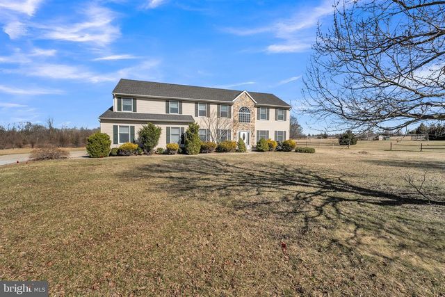 109 SADDLE CT, Mullica Hill, NJ 08062
