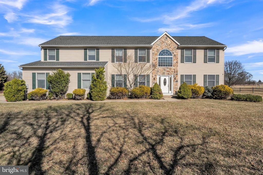 109 SADDLE CT, Mullica Hill, NJ 08062
