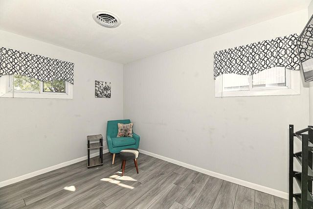 6829 W Kinnickinnic River PARKWAY, Milwaukee, WI 53219