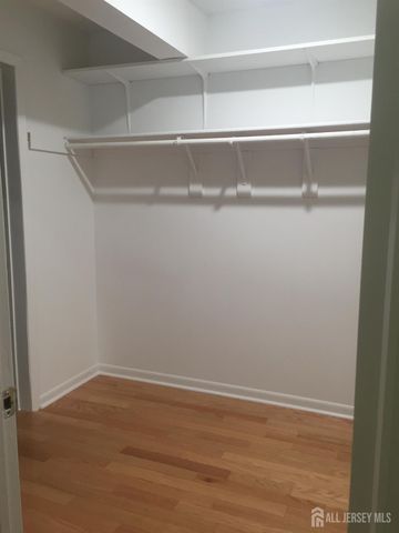 94 tennyson Drive 94, Plainsboro, NJ 08536
